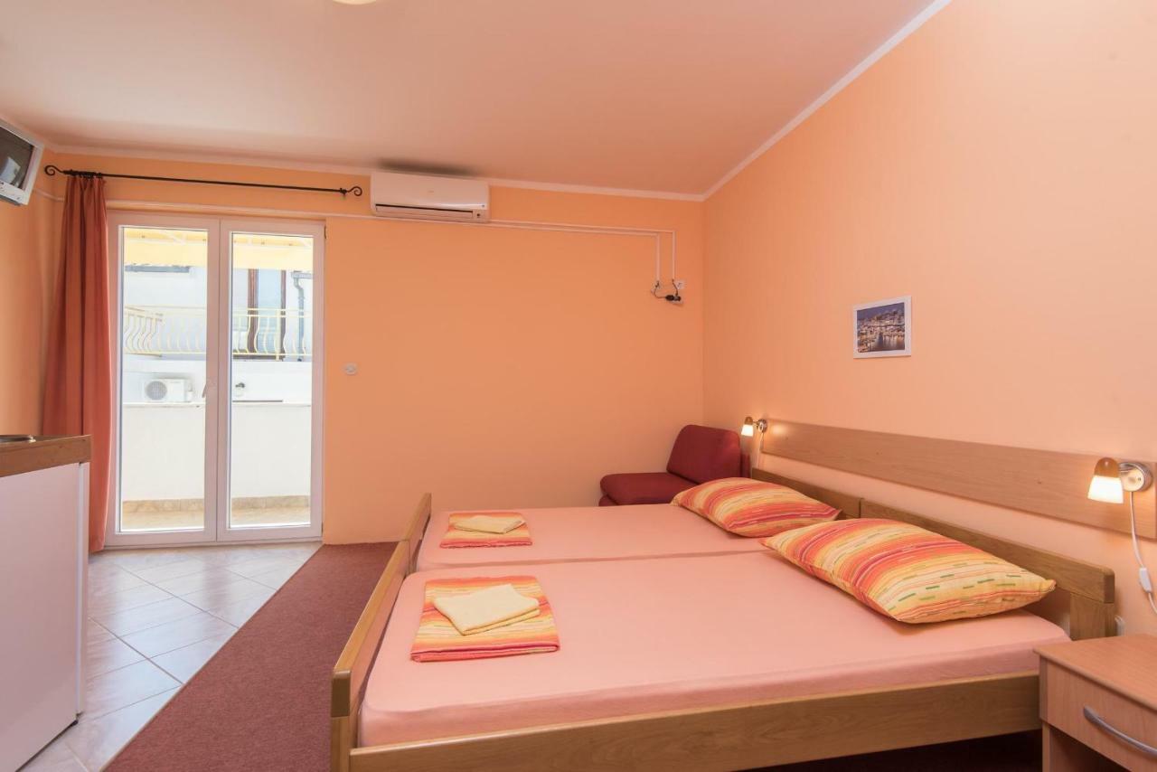 Apartmani Villa Lidija Orebić Esterno foto