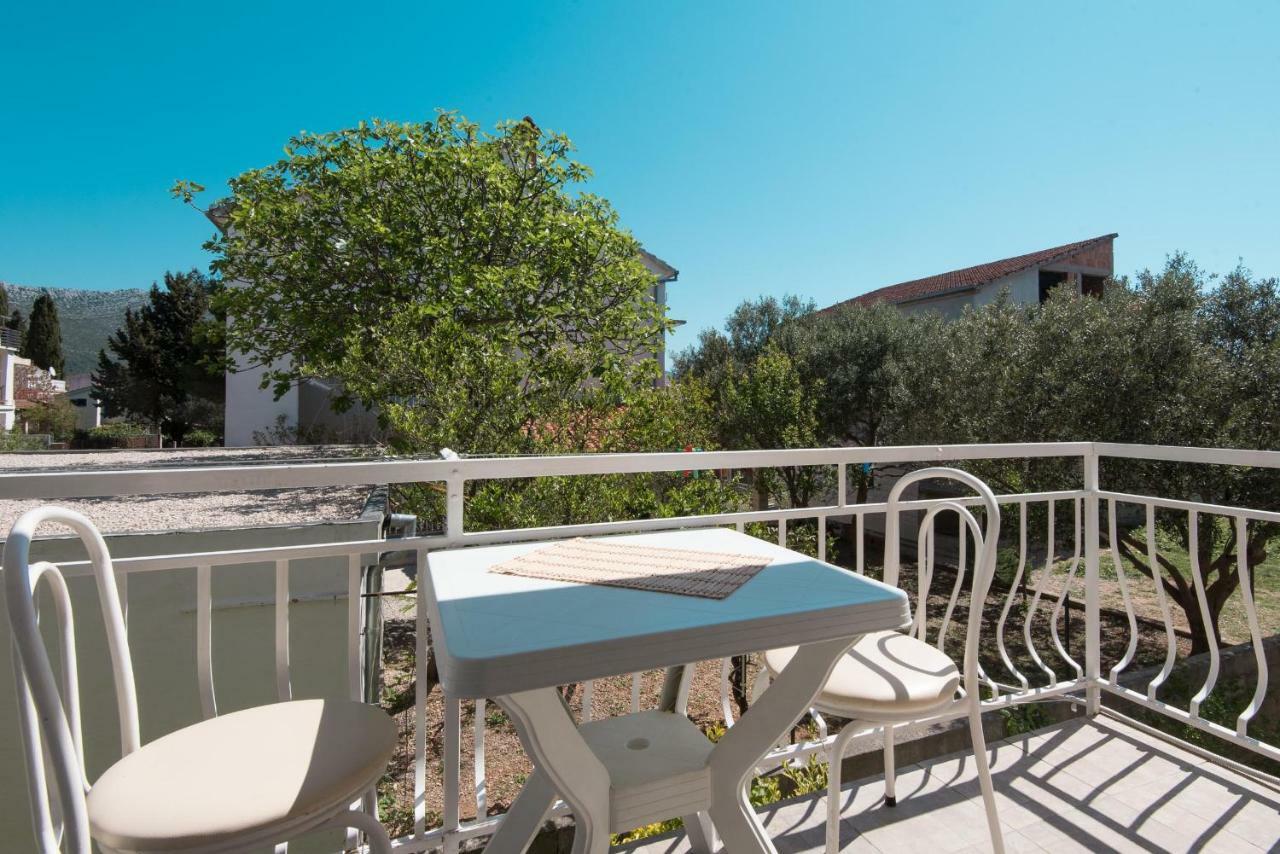 Apartmani Villa Lidija Orebić Esterno foto
