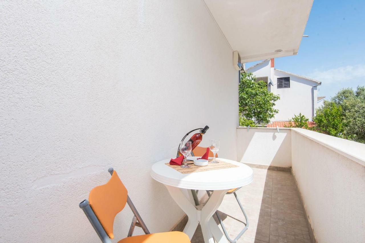 Apartmani Villa Lidija Orebić Esterno foto