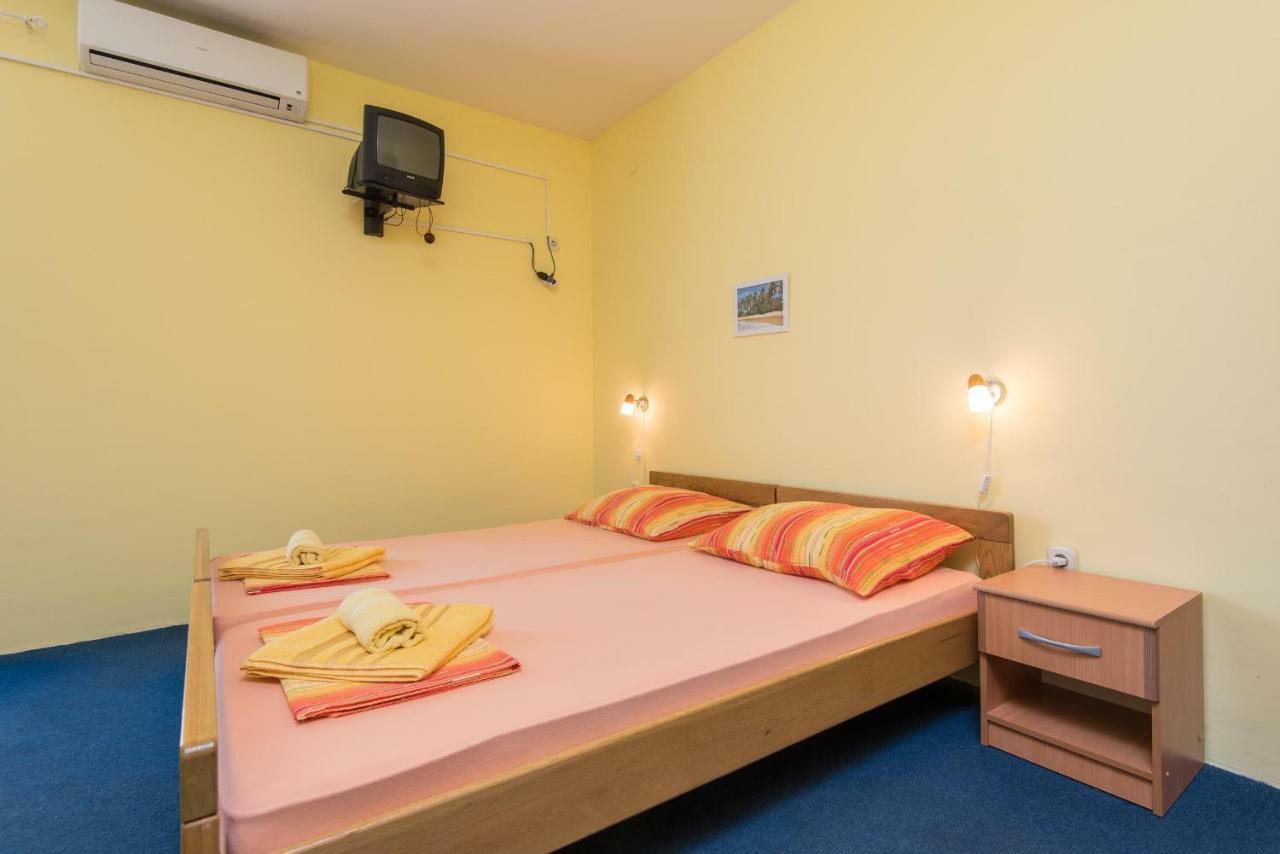 Apartmani Villa Lidija Orebić Esterno foto